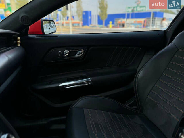 Форд Мустанг, объемом двигателя 2.26 л и пробегом 138 тыс. км за 15500 $, фото 10 на Automoto.ua