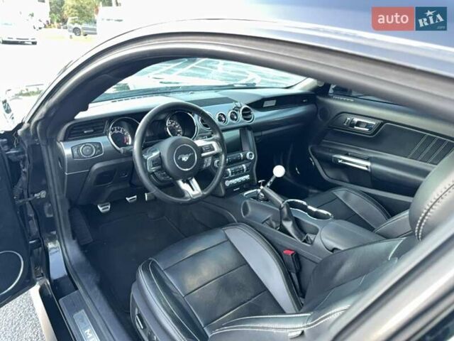 Форд Мустанг, объемом двигателя 4.95 л и пробегом 95 тыс. км за 8300 $, фото 4 на Automoto.ua