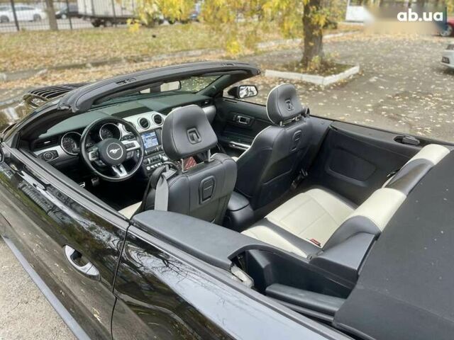 Форд Мустанг, объемом двигателя 2.3 л и пробегом 121 тыс. км за 17800 $, фото 22 на Automoto.ua