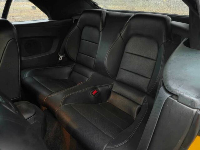 Жовтий Форд Мустанг, об'ємом двигуна 2.3 л та пробігом 55 тис. км за 8800 $, фото 10 на Automoto.ua