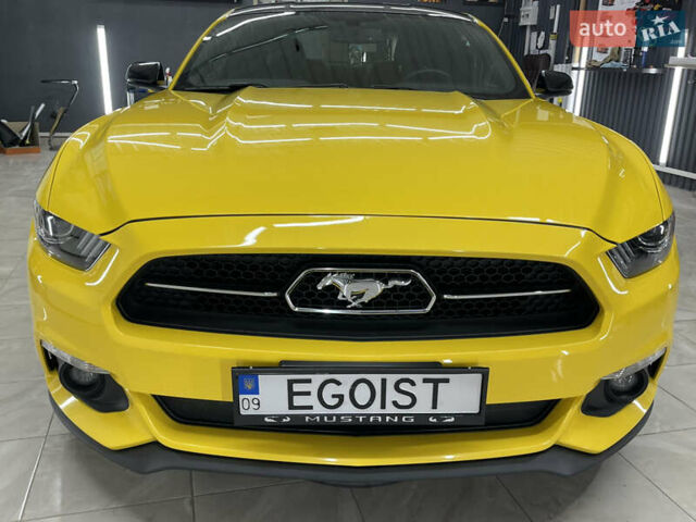 Желтый Форд Мустанг, объемом двигателя 2.26 л и пробегом 45 тыс. км за 21500 $, фото 8 на Automoto.ua
