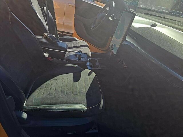 Жовтий Форд Мустанг, об'ємом двигуна 0 л та пробігом 50 тис. км за 18000 $, фото 8 на Automoto.ua