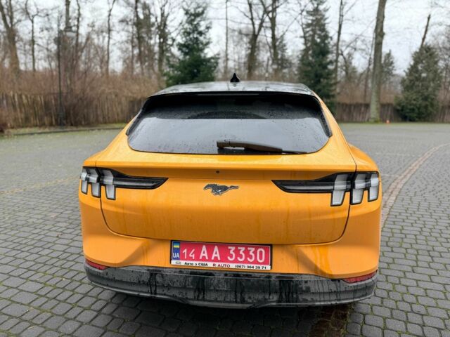 Жовтий Форд Мустанг, об'ємом двигуна 0 л та пробігом 37 тис. км за 28900 $, фото 3 на Automoto.ua