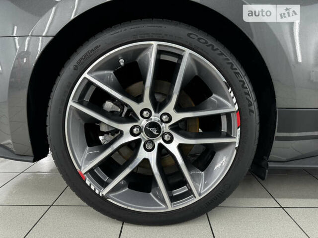 Сірий Форд Мустанг, об'ємом двигуна 5 л та пробігом 155 тис. км за 26500 $, фото 56 на Automoto.ua