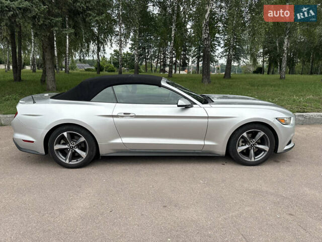 Сірий Форд Мустанг, об'ємом двигуна 2.26 л та пробігом 193 тис. км за 14000 $, фото 7 на Automoto.ua