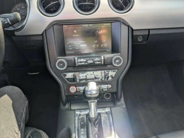 Форд Мустанг 2015 в Черкассах на Automoto.ua Серый Форд Мустанг, объемом двигателя 2.3 л и пробегом 78 тыс. км за 3100 $, фото 7 на Automoto.ua