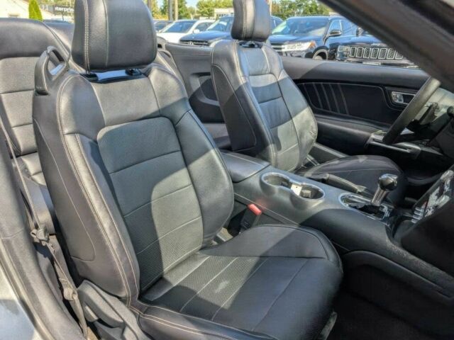 Форд Мустанг 2015 в Черкассах на Automoto.ua Серый Форд Мустанг, объемом двигателя 2.3 л и пробегом 78 тыс. км за 3100 $, фото 6 на Automoto.ua