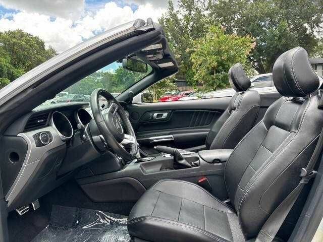 Серый Форд Мустанг, объемом двигателя 5 л и пробегом 34 тыс. км за 9800 $, фото 8 на Automoto.ua