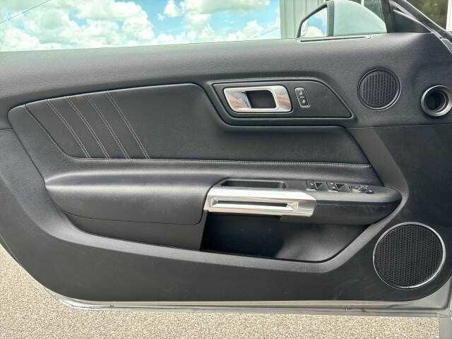 Сірий Форд Мустанг, об'ємом двигуна 5 л та пробігом 34 тис. км за 9800 $, фото 9 на Automoto.ua