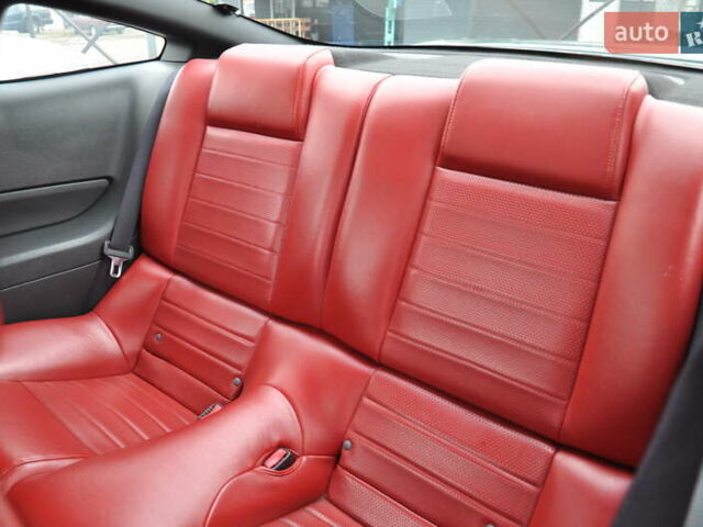 Серый Форд Мустанг, объемом двигателя 4.61 л и пробегом 115 тыс. км за 13000 $, фото 23 на Automoto.ua