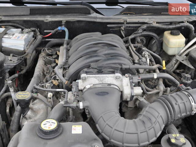 Серый Форд Мустанг, объемом двигателя 4.61 л и пробегом 115 тыс. км за 13000 $, фото 35 на Automoto.ua