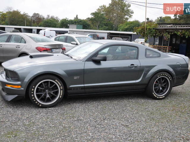 Серый Форд Мустанг, объемом двигателя 4.61 л и пробегом 115 тыс. км за 13000 $, фото 14 на Automoto.ua