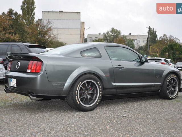 Серый Форд Мустанг, объемом двигателя 4.61 л и пробегом 115 тыс. км за 13000 $, фото 10 на Automoto.ua