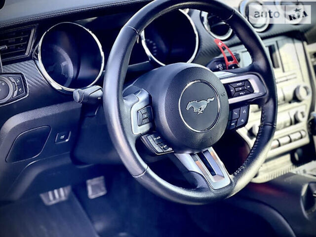 Серый Форд Мустанг, объемом двигателя 3.7 л и пробегом 129 тыс. км за 16200 $, фото 16 на Automoto.ua
