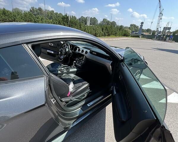 Серый Форд Мустанг, объемом двигателя 2.3 л и пробегом 85 тыс. км за 15700 $, фото 56 на Automoto.ua