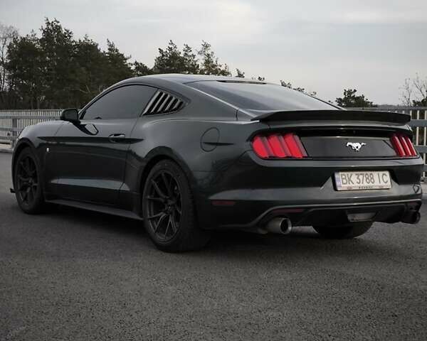 Сірий Форд Мустанг, об'ємом двигуна 2.26 л та пробігом 82 тис. км за 17000 $, фото 8 на Automoto.ua