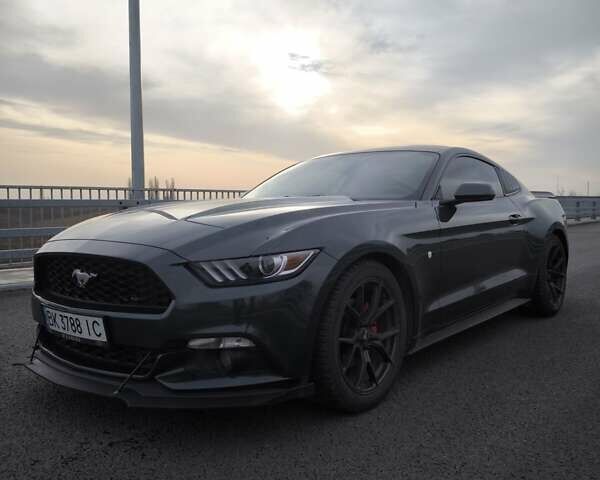 Сірий Форд Мустанг, об'ємом двигуна 2.26 л та пробігом 82 тис. км за 17000 $, фото 6 на Automoto.ua