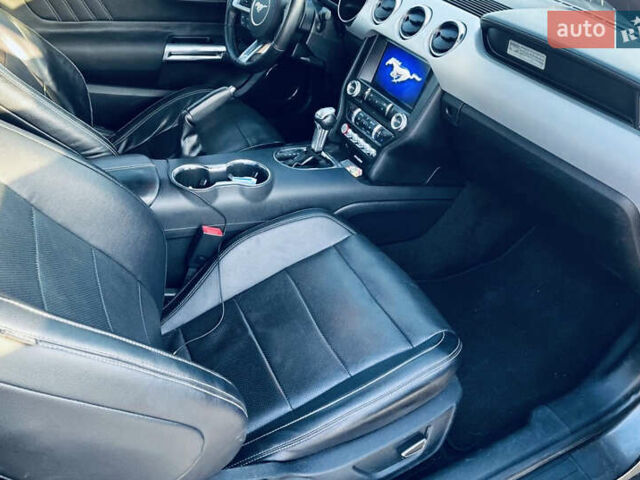 Сірий Форд Мустанг, об'ємом двигуна 2.26 л та пробігом 151 тис. км за 15200 $, фото 13 на Automoto.ua