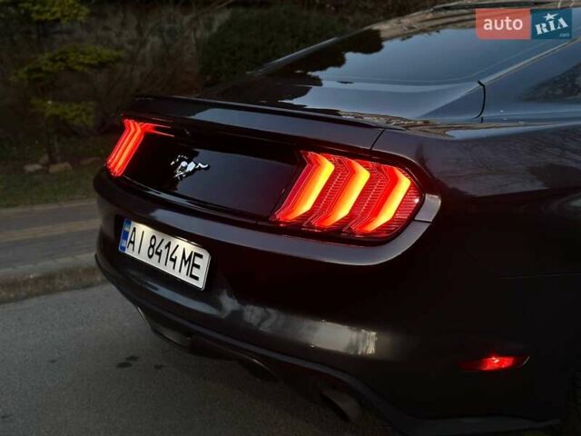 Сірий Форд Мустанг, об'ємом двигуна 2.3 л та пробігом 70 тис. км за 16500 $, фото 4 на Automoto.ua