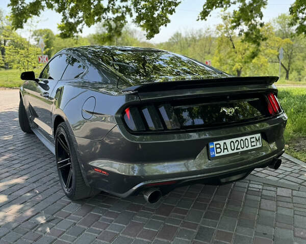 Сірий Форд Мустанг, об'ємом двигуна 2.3 л та пробігом 125 тис. км за 13999 $, фото 11 на Automoto.ua