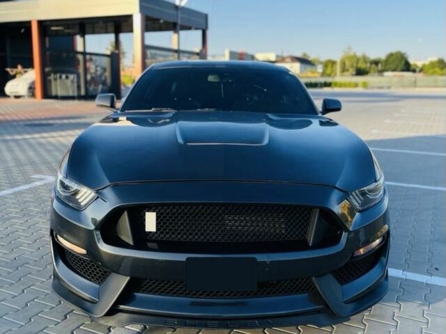 Серый Форд Мустанг, объемом двигателя 2.26 л и пробегом 145 тыс. км за 15200 $, фото 3 на Automoto.ua