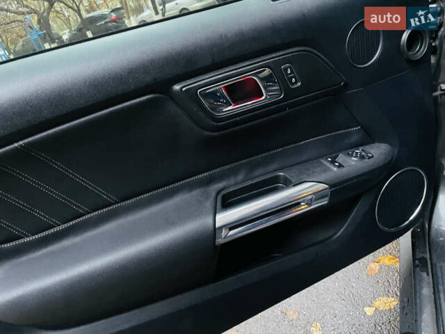 Сірий Форд Мустанг, об'ємом двигуна 2.26 л та пробігом 151 тис. км за 15200 $, фото 30 на Automoto.ua