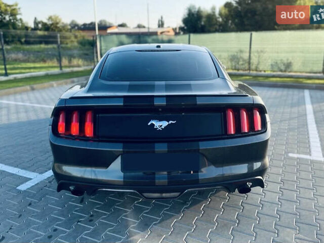 Сірий Форд Мустанг, об'ємом двигуна 2.26 л та пробігом 151 тис. км за 15200 $, фото 2 на Automoto.ua