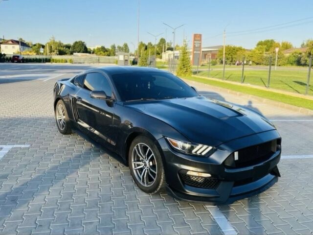 Серый Форд Мустанг, объемом двигателя 2.26 л и пробегом 145 тыс. км за 15200 $, фото 4 на Automoto.ua