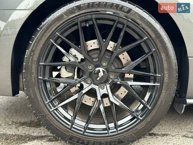 Серый Форд Мустанг, объемом двигателя 2.3 л и пробегом 143 тыс. км за 15400 $, фото 5 на Automoto.ua