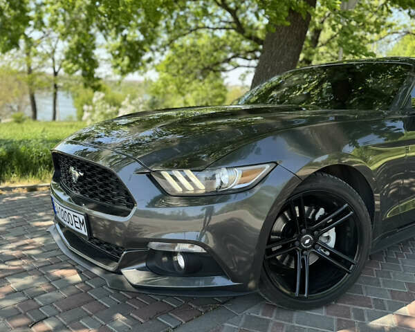 Сірий Форд Мустанг, об'ємом двигуна 2.3 л та пробігом 125 тис. км за 13999 $, фото 4 на Automoto.ua