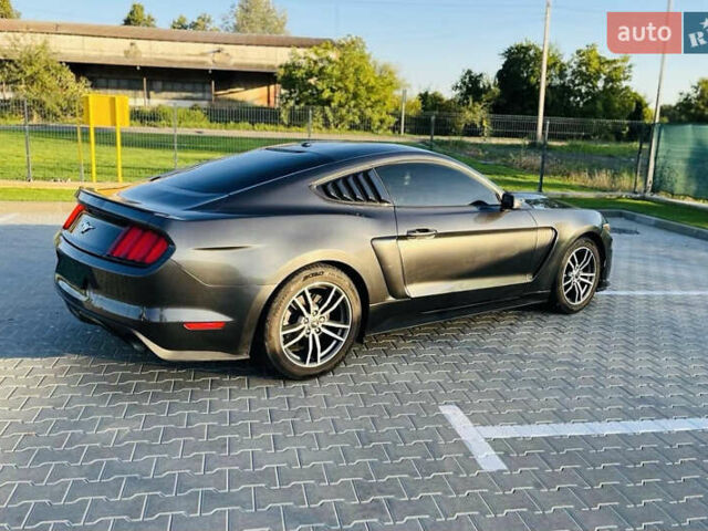 Сірий Форд Мустанг, об'ємом двигуна 2.26 л та пробігом 151 тис. км за 15200 $, фото 3 на Automoto.ua