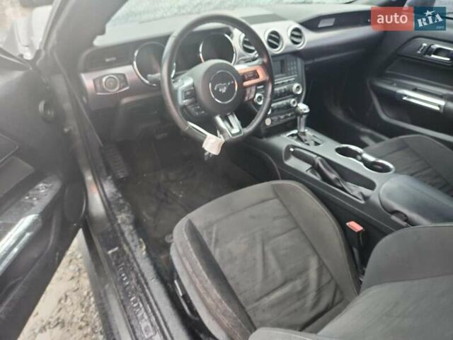 Сірий Форд Мустанг, об'ємом двигуна 2.26 л та пробігом 109 тис. км за 2950 $, фото 7 на Automoto.ua