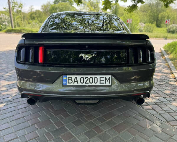 Сірий Форд Мустанг, об'ємом двигуна 2.3 л та пробігом 125 тис. км за 13999 $, фото 10 на Automoto.ua