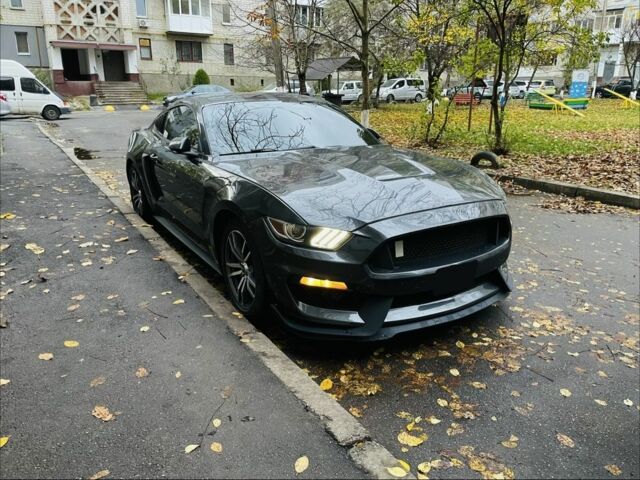 Серый Форд Мустанг, объемом двигателя 2.26 л и пробегом 145 тыс. км за 15200 $, фото 23 на Automoto.ua