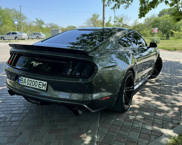 Сірий Форд Мустанг, об'ємом двигуна 2.3 л та пробігом 125 тис. км за 13300 $, фото 9 на Automoto.ua