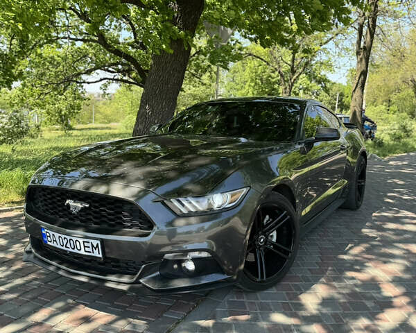 Сірий Форд Мустанг, об'ємом двигуна 2.3 л та пробігом 125 тис. км за 13300 $, фото 5 на Automoto.ua