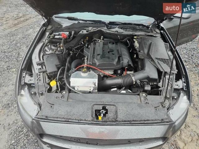 Сірий Форд Мустанг, об'ємом двигуна 2.26 л та пробігом 109 тис. км за 2950 $, фото 10 на Automoto.ua