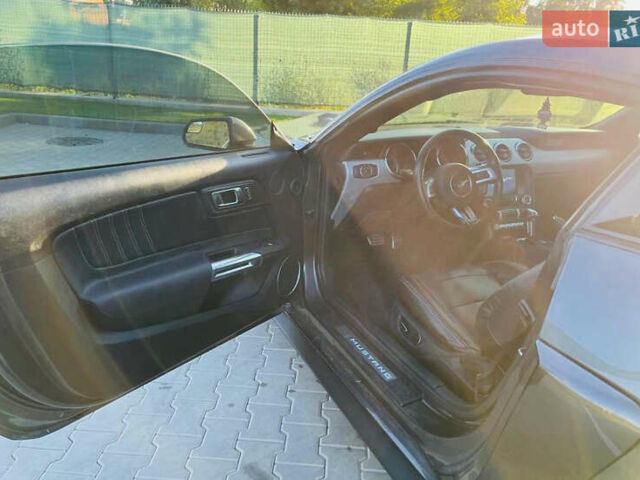 Сірий Форд Мустанг, об'ємом двигуна 2.26 л та пробігом 151 тис. км за 15200 $, фото 10 на Automoto.ua