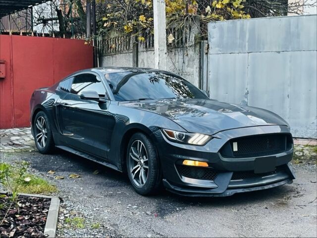 Серый Форд Мустанг, объемом двигателя 2.26 л и пробегом 145 тыс. км за 15200 $, фото 16 на Automoto.ua