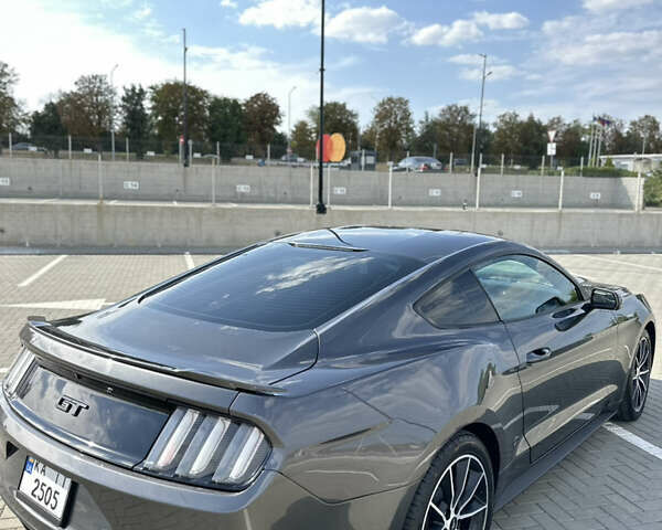 Серый Форд Мустанг, объемом двигателя 2.3 л и пробегом 110 тыс. км за 15555 $, фото 5 на Automoto.ua