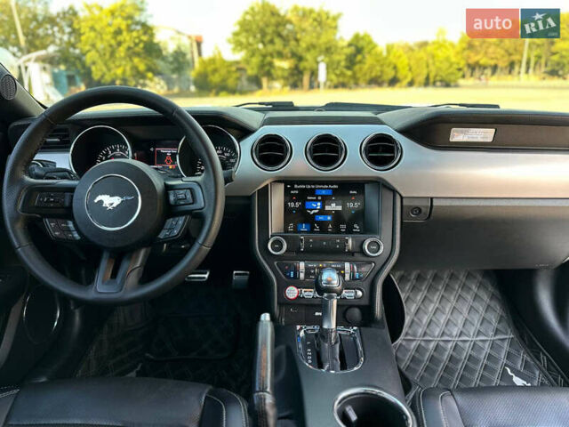 Серый Форд Мустанг, объемом двигателя 2.26 л и пробегом 161 тыс. км за 13599 $, фото 22 на Automoto.ua