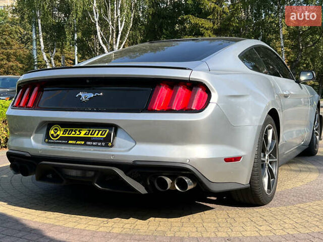 Серый Форд Мустанг, объемом двигателя 2.3 л и пробегом 91 тыс. км за 16999 $, фото 6 на Automoto.ua