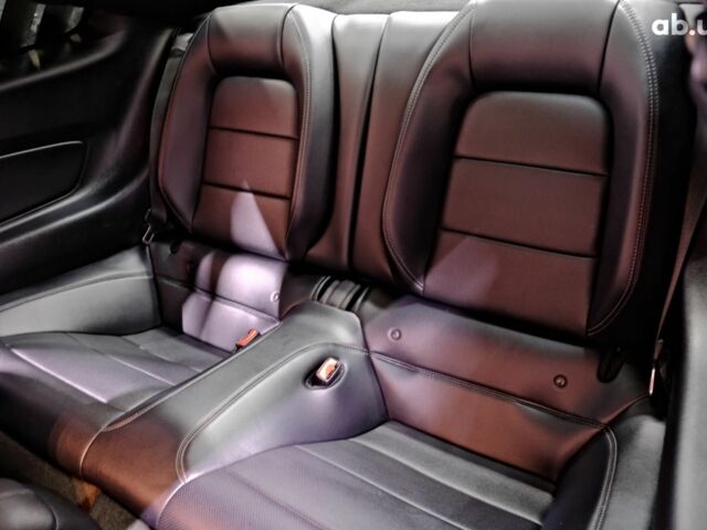 Серый Форд Мустанг, объемом двигателя 2.3 л и пробегом 91 тыс. км за 13900 $, фото 8 на Automoto.ua