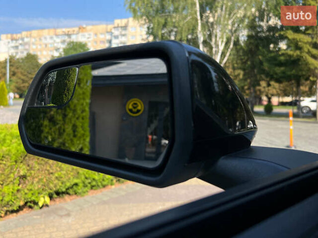 Серый Форд Мустанг, объемом двигателя 2.3 л и пробегом 91 тыс. км за 16999 $, фото 19 на Automoto.ua