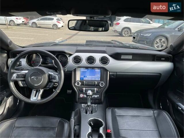 Серый Форд Мустанг, объемом двигателя 2.26 л и пробегом 98 тыс. км за 16700 $, фото 31 на Automoto.ua