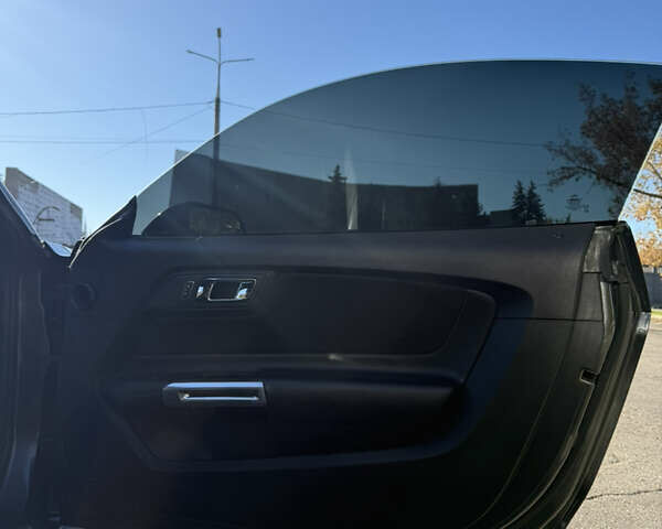 Форд Мустанг 2016 в Николаеве на Automoto.ua Серый Форд Мустанг, объемом двигателя 2.3 л и пробегом 99 тыс. км за 15000 $, фото 17 на Automoto.ua