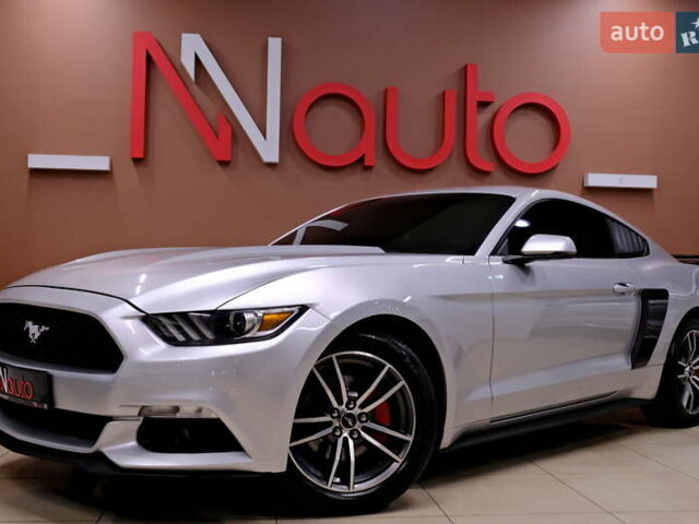 Серый Форд Мустанг, объемом двигателя 2.3 л и пробегом 91 тыс. км за 13900 $, фото 9 на Automoto.ua