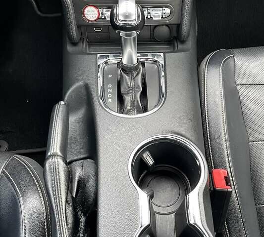 Серый Форд Мустанг, объемом двигателя 2.26 л и пробегом 98 тыс. км за 16700 $, фото 59 на Automoto.ua