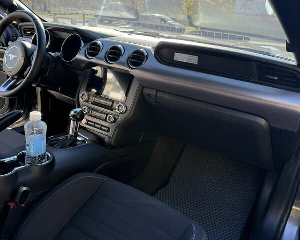 Форд Мустанг 2016 в Николаеве на Automoto.ua Серый Форд Мустанг, объемом двигателя 2.3 л и пробегом 99 тыс. км за 15000 $, фото 16 на Automoto.ua