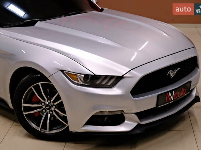 Серый Форд Мустанг, объемом двигателя 2.3 л и пробегом 91 тыс. км за 13900 $, фото 6 на Automoto.ua